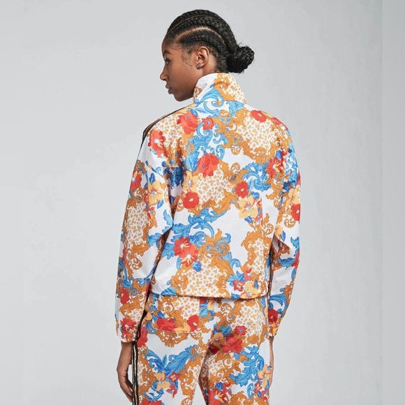 EUC Adidas HER 4 Piece Outfit - Picture 2 of 11